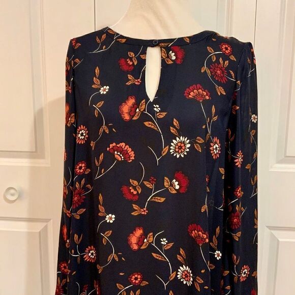 Cupcakes and Cashmere Blue Floral Long Sleeve Swing Tunic Dress Medium - Picture 3 of 10